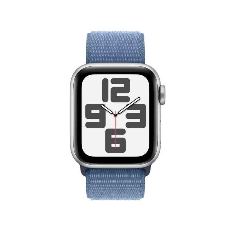 Apple Watch SE 2023, 40 мм, корпус из алюминия серебристого цвета, спортивный браслет цвета «ледяной синий»