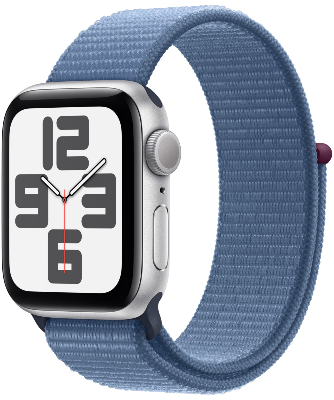 Apple Watch SE 2023, 40 мм, корпус из алюминия серебристого цвета, спортивный браслет цвета «ледяной синий»