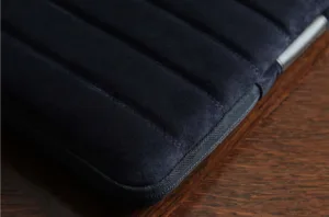 Чехол-конверт Bustha Puffer Sleeve для Macbook Air/Pro 14″ (18/22), кожа/замша, темно-синий