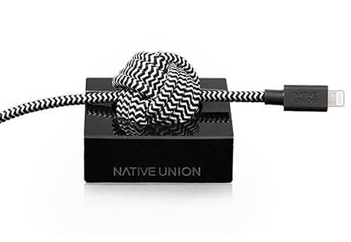 Кабель Native Union Night Cable Lightning (3 м) зебра + мраморная подставка