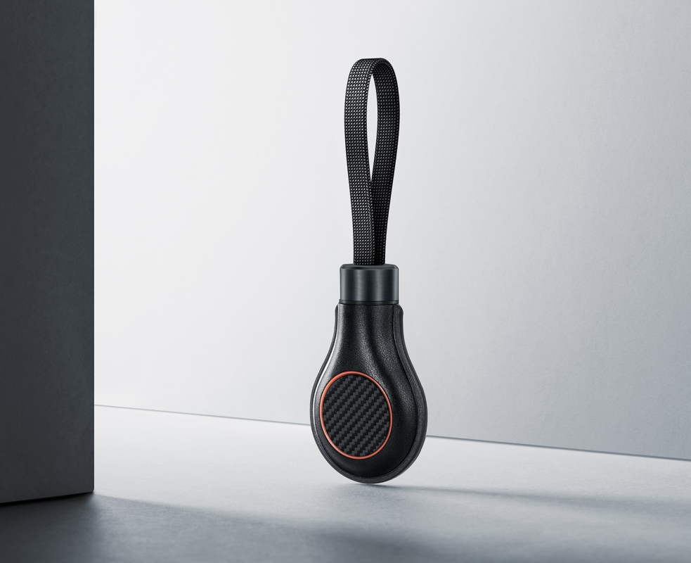 Подвеска Pitaka PitaTag для AirTag + кабель Lightning – USB-C, черный